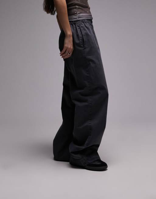 Topshop - Pantaloni dritti grigio antracite con bottoni sul davanti