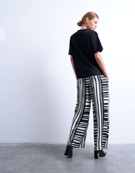 Topshop - Pantaloni in raso a righe monocromatiche vistose in coordinato - view 1