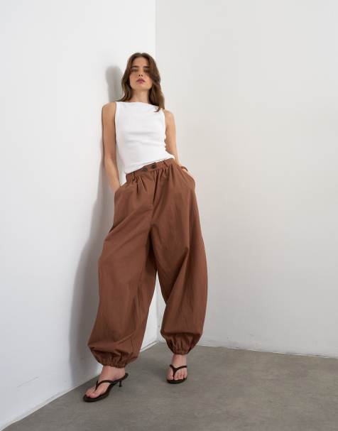 Topshop - Pantaloni marroni a quadri con fondo ampio a palloncino - view 1