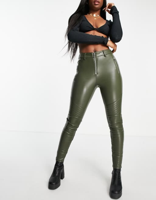 Topshop - Pantaloni stile motociclista skinny in pelle sintetica kaki