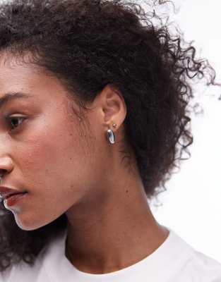 Topshop - Parker - Orecchini a bottone in acciaio inossidabile resistente all'acqua ovali color argento