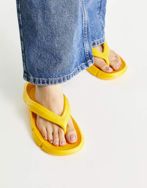 Yellow toe sales post sandals