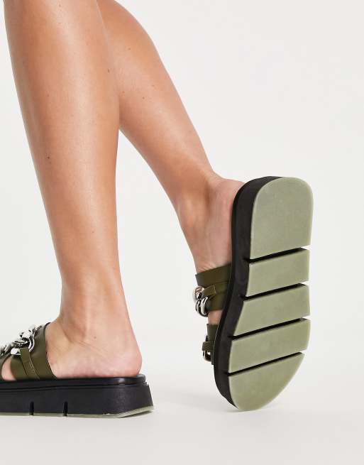 Topshop - Peace - Sandales chunky style mules à détails chaîne - Kaki, 2 de 4