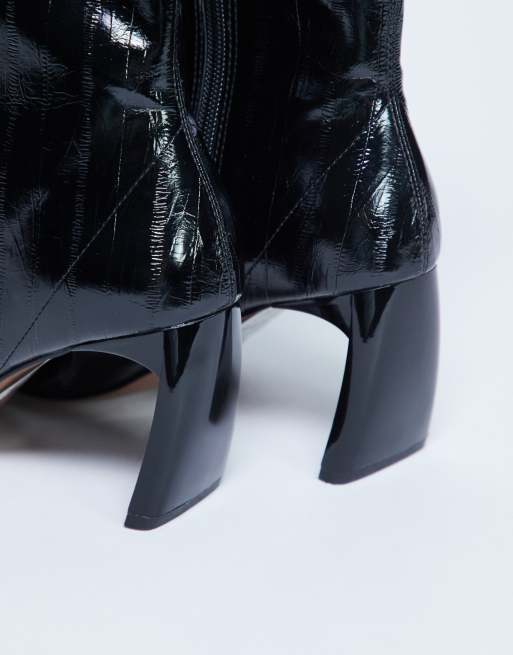 Topshop Pearl point toe ankle boots in black eel, 3 of 4