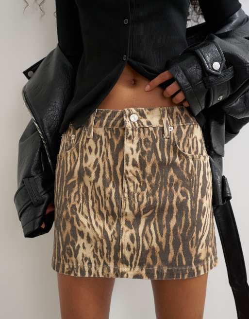 Topshop pelmet skirt in leopard print, 2 of 5
