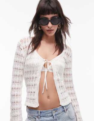 Topshop - Peony - Runde Oversize-Sonnenbrille in Schwarz