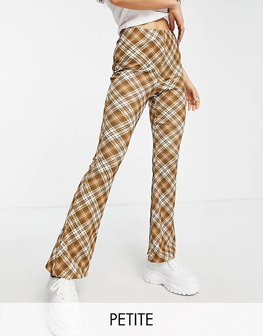 Trousers & Leggings Topshop Petite crinkle flared trouser in brown check print 