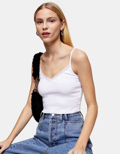Topshop Petite - Cropped camisole med V-hals i hvid, 3 af 4