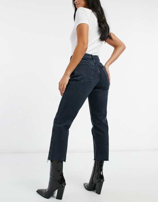 Topshop Petite cropped mid rise with raw hems straight jeans in blue black, 2 of 4