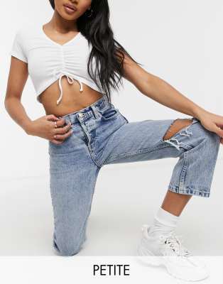 Topshop Petite - Editor - Ausgeblichene Jeans mit geradem Schnitt-Blau