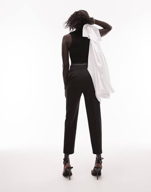 Topshop Petite – Elegante, schmal geschnittene Zigarettenhose in Schwarz, 2 von 4