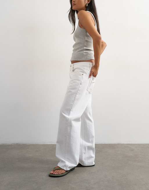 Topshop Petite - Ember - Hvide lavtaljede jeans med lige ben, 2 af 5
