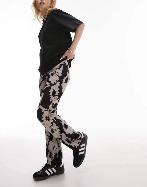 Topshop Petite floral printed plisse straight leg pants in mono