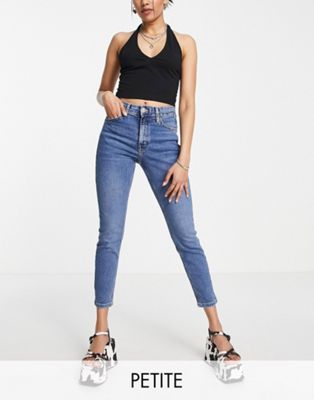 Topshop Petite Jamie jeans in mid blue - ASOS Price Checker