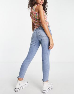 Topshop Petite – Jamie – Jeans in … curated on LTK