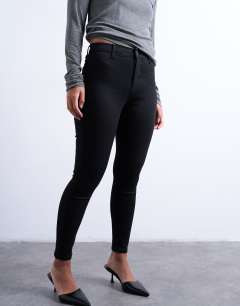 Model wearing Joni high rise super skinny jean in black