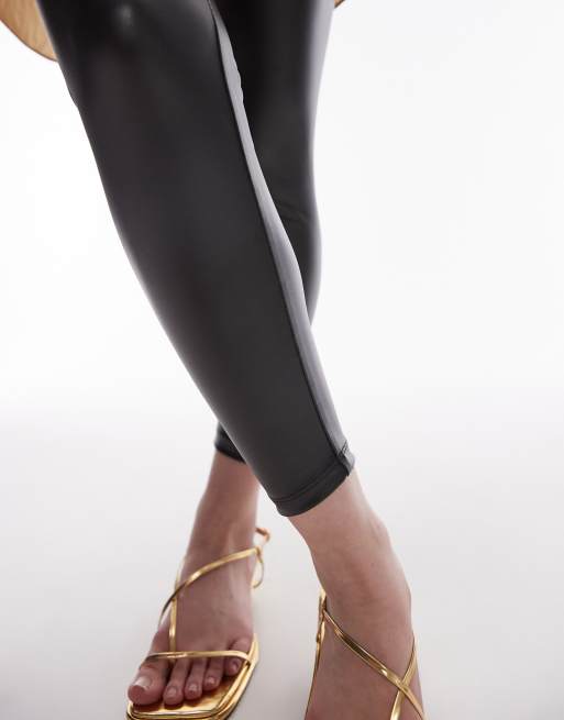 Topshop Petite - Leggings in pelle sintetica neri, 4 di 5