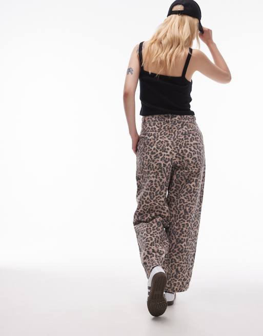Topshop Petite leopard straight leg trouser in multi, 2 of 5