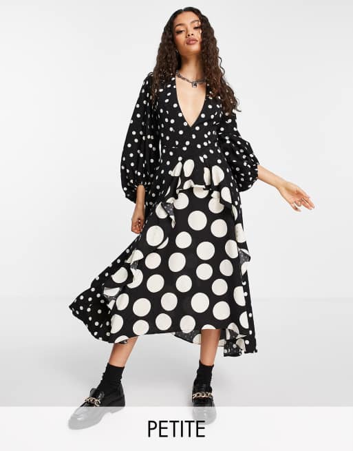 Topshop Petite - Midi jurk met gemengde stippenprint, lange mouwen en ruches in zwart-wit