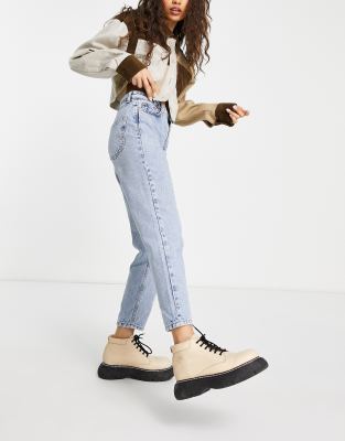 topshop petite mom jeans in bleach wash