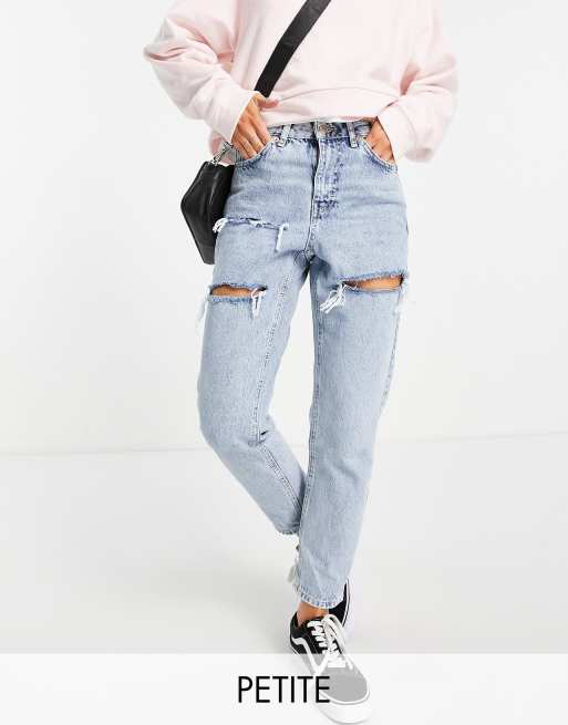 Topshop Petite - Original - Mom jeans met hoge taille en scheuren in bleekwassing