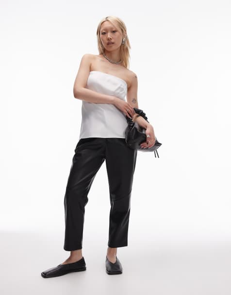 Topshop Petite - Pantaloni in pelle sintetica neri con pinces - view 1