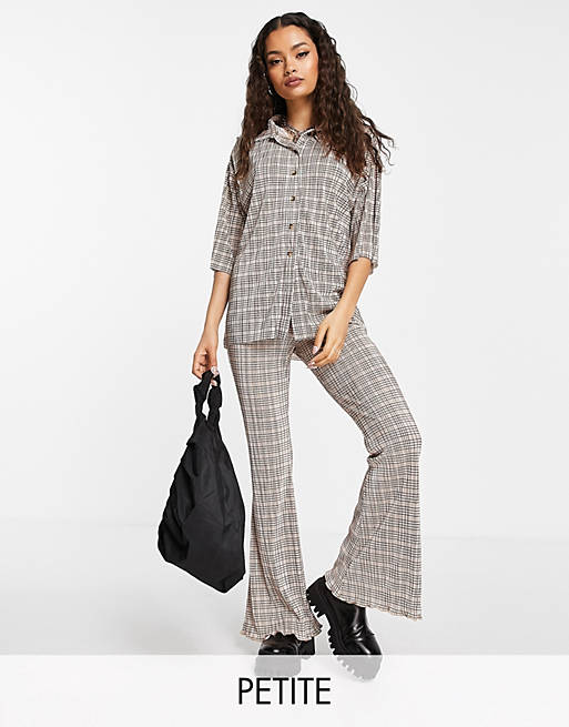 Women Topshop Petite plisse flared trouser in check print 