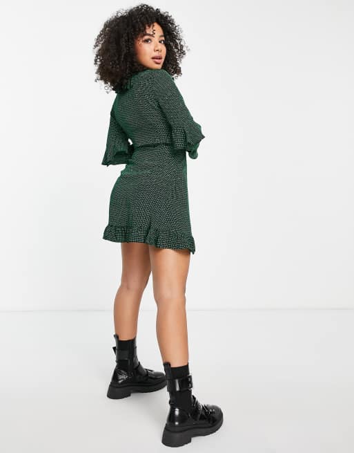 Topshop Petite - Robe portefeuille courte en jacquard à petits pois et étoiles, 2 de 4