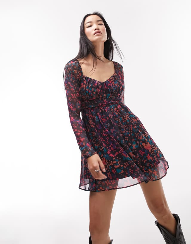 Topshop Petite shirred paneled flippy long sleeve mini dress in print