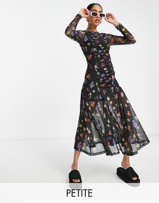 Topshop Petite – Siateczkowa sukienka midi z marszczonym przodem i kwiatowym wzorem