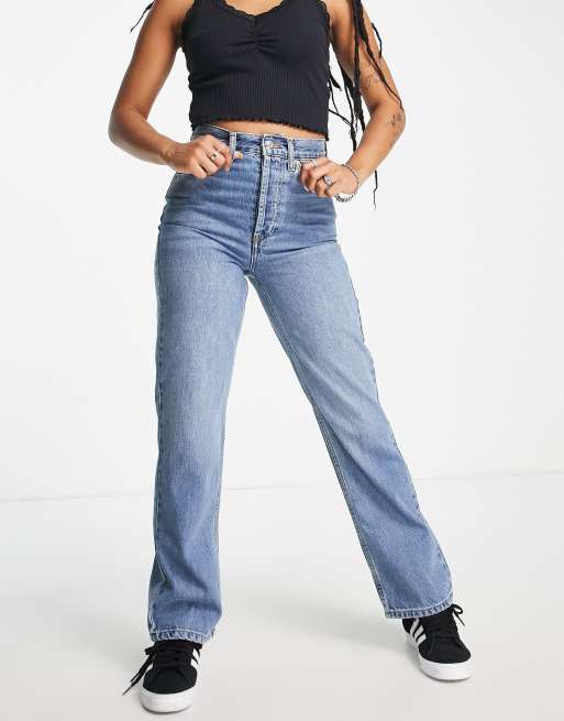 Topshop Petite straight Kort jeans in mid blue, 3 of 4