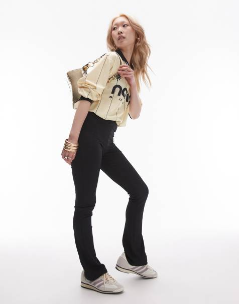 Topshop Petite – Svarta ribbade byxor i utsvängd design med extra smal passform - view 1