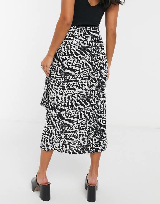 Topshop Petite wrap sarong skirt in black mono, 2 of 4