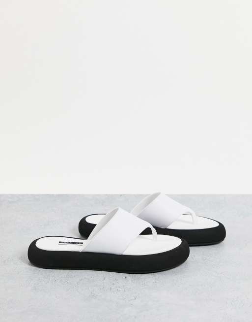 Topshop discount flip flops