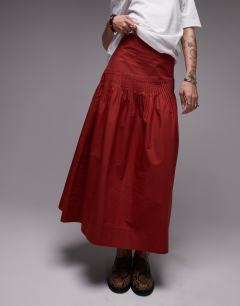 Model wearing Pintuck poplin full skirt in red