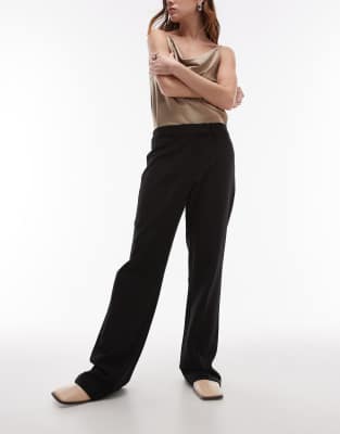 pintuck slim leg pants in black