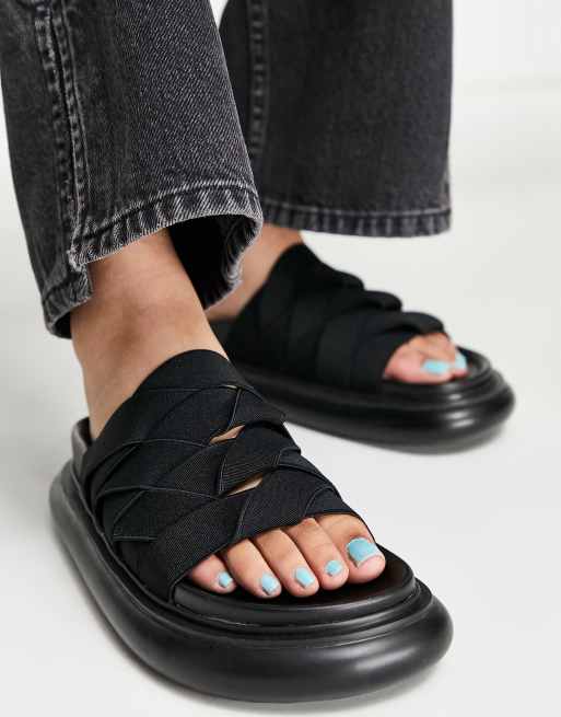 Topshop - Pio - Mule-sandaler med elastisk sål i sort