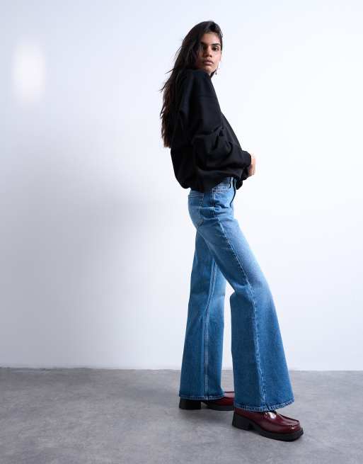 Topshop Pippa mid rise comfort stretch flare jean in vintage blue, 3 of 7