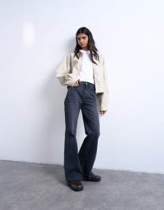 Pippa mid rise comfort stretch flare jean in washed black