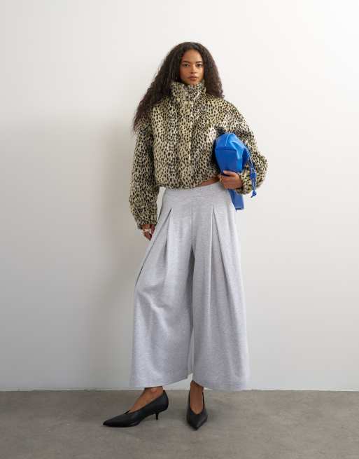 Topshop pleated awkward length jogger, 4 of 5