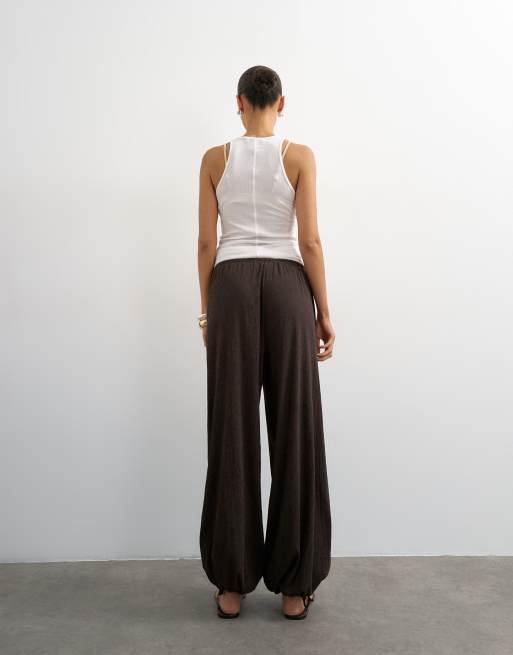 Topshop plisse balloon pants in chocolate, 5 of 5