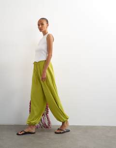 Plisse balloon trouser in green