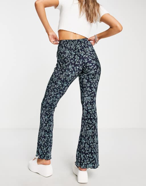 TOPSHOP Floral Mesh Seam Skinny Flare Trouser With Front Hem Splits in  Green