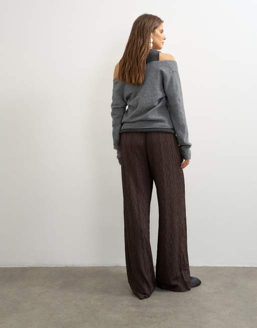 Topshop plisse jersey wide leg trousers in chocolate, 4 of 5