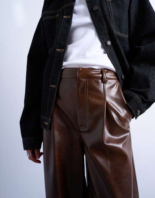 Topshop – Plissierte Hose aus Kunstleder in Rostrot mit geradem Bein, 2 von 5