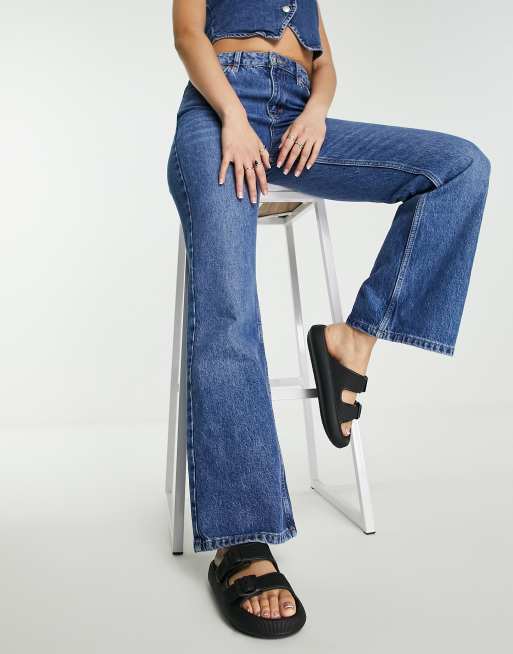 Topshop – Pop – Slider-Sandalen in Schwarz mit zwei Riemen mit Schnallen, 4 von 4
