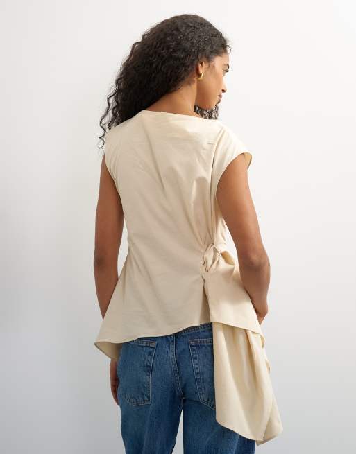 Topshop Popeline-Oberteil mit U-Boot-Ausschnitt und seitlicher Raffung in Buttermilk, 3 von 4