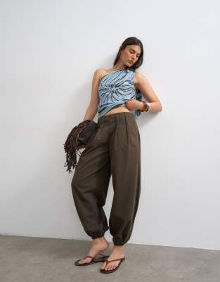 Topshop Poplin Balloon Pants In Brown