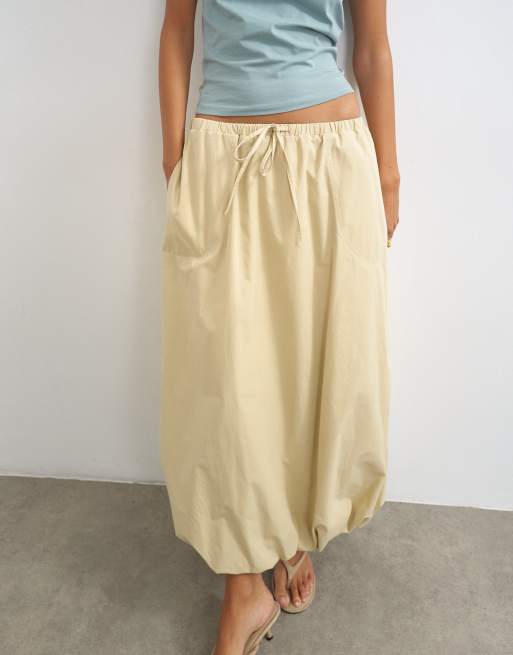 Topshop poplin bubble hem maxi skirt in stone, 4 of 5