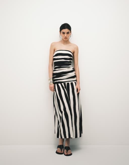 Topshop poplin maxi dress in thick mono stripe-Black